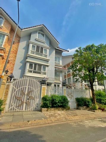 Bán biệt thự song lập KDC Phú Mỹ,Hoàng Quốc Việt,Quận 7 nhà đẹp giá 38,5 tỷ