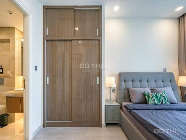 Cho thuê căn hộ Vinhomes Golden River tòa Aqua 1 đã có nội thất gồm 3PN, 105m2