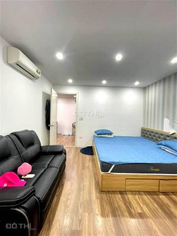 Cần bán gấp căn hộ chung cư Yên Hoà trung tâm Cầu Giấy 80m2, 2PN, 3.5 Tỷ