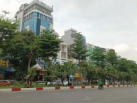 Bán nhà mặt phố Hoàng Quốc Việt lô góc 3 thoáng dòng tiền 140tr DT 93m2 6 tầng mt rộng, giá 36tỷ