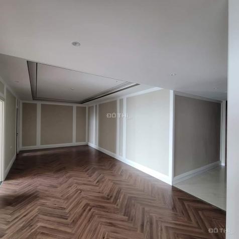 Cho thuê căn hộ chung cư tại Dự án Vinhomes D'Capitale, Cầu Giấy, Hà Nội diện tích 55m2 giá 12.5