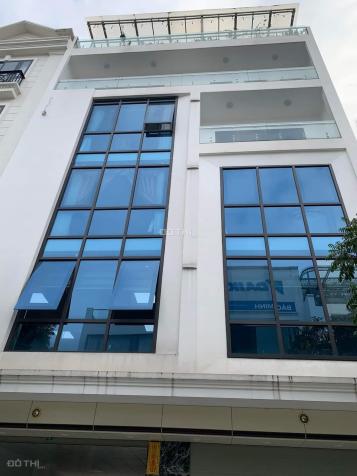Bán nhà mặt phố Nguyễn Đức Cảnh, DT 106 m2 MT rộng ở & kd luôn