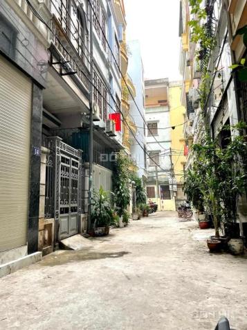 Bán nhà ở Trần Duy Hưng 5 tầng, DT 45m vài bước chân ra phố bán giá 6.35 tỷ:0961637026