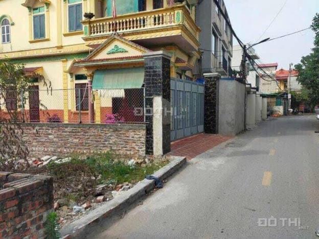 Cần bán 121m đất trục chính thôn Hôi Phụ xã Đông Hội Đông anh Hà Nội,đường rộng 9m.lh 0974374578