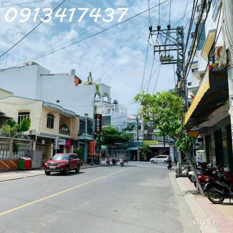 Nhà mặt tiền rộng, đường lớn, TT. TP Nha Trang