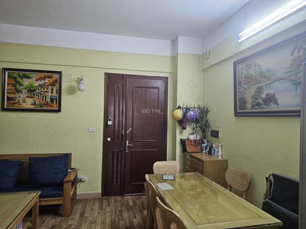 Bán căn hộ chung cư tại Phường Giang Biên, Long Biên, Hà Nội diện tích 69.3m2 giá 2.45 Tỷ