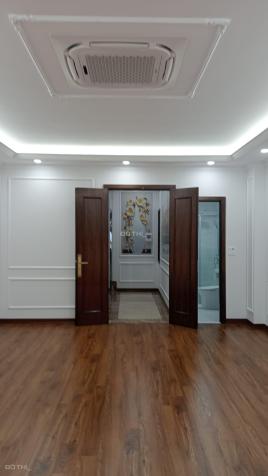 Chính chủcần bán gấp căn nhà tại Phố Nghĩa Tân Hoàng Quốc Việt Cầu Giấy dt 62 m2 giá 18,8 tỷ