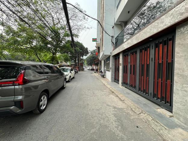 Chủ bán nhà Phân Lô ô tô tránh ở Trần Quốc Hoàn, DT 65m2 giá bán 16.9 tỷ:0981129026