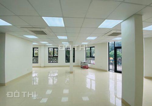 Cho thuê văn phòng 110m2, sàn thông đẹp, thoáng sáng gần Phố Phùng Hưng