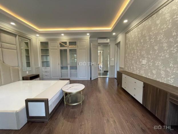 Cho thuê Biệt thự đơn lập Nam Thiên gần 400m2, Phú mỹ hưng, Quận 7